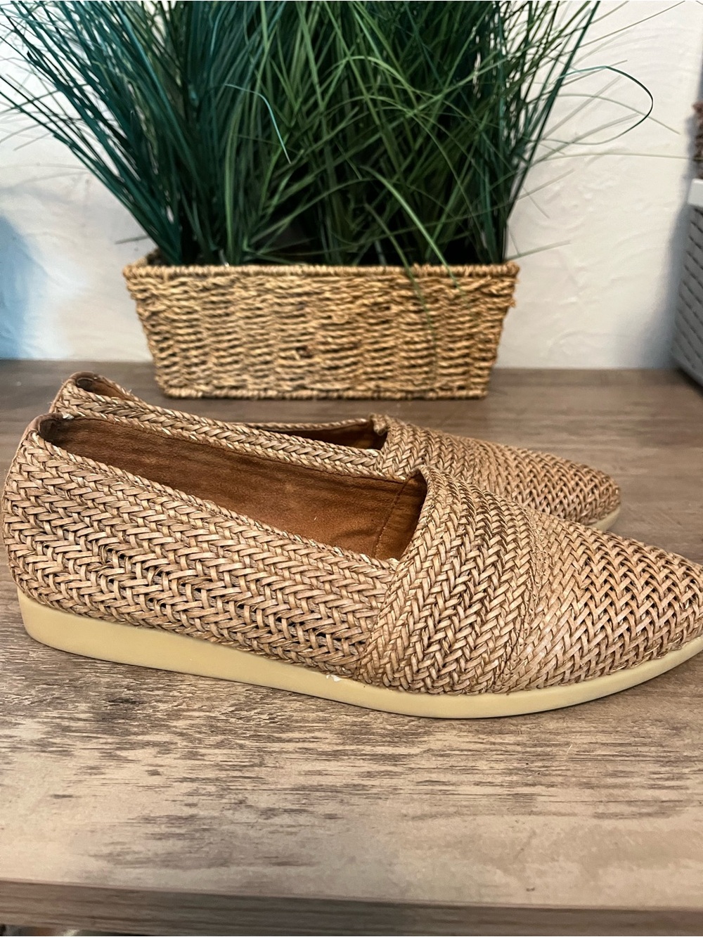 Authentic Paul Green Lori Woven Flats